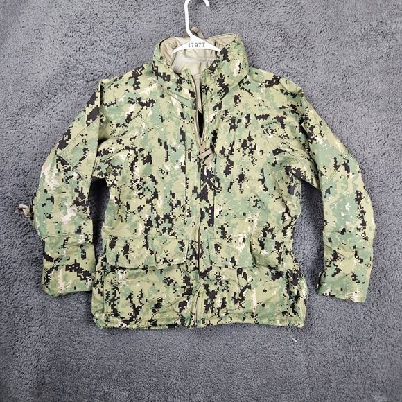 US Navy Type III NWU Working Parka Digital‎ Camouflage Jacket Small XX-Short